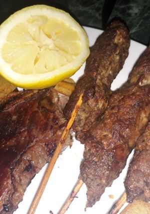 Una foto de Kafta - Pinchos de Carne Molida (Receta Árabe)