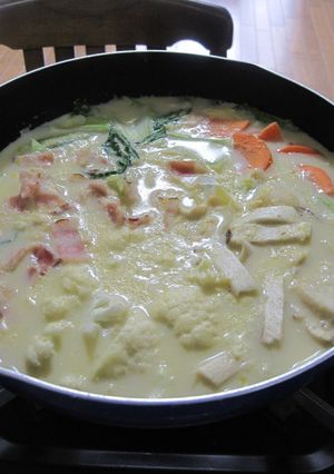 A picture of Creamed Corn Hot Pot.