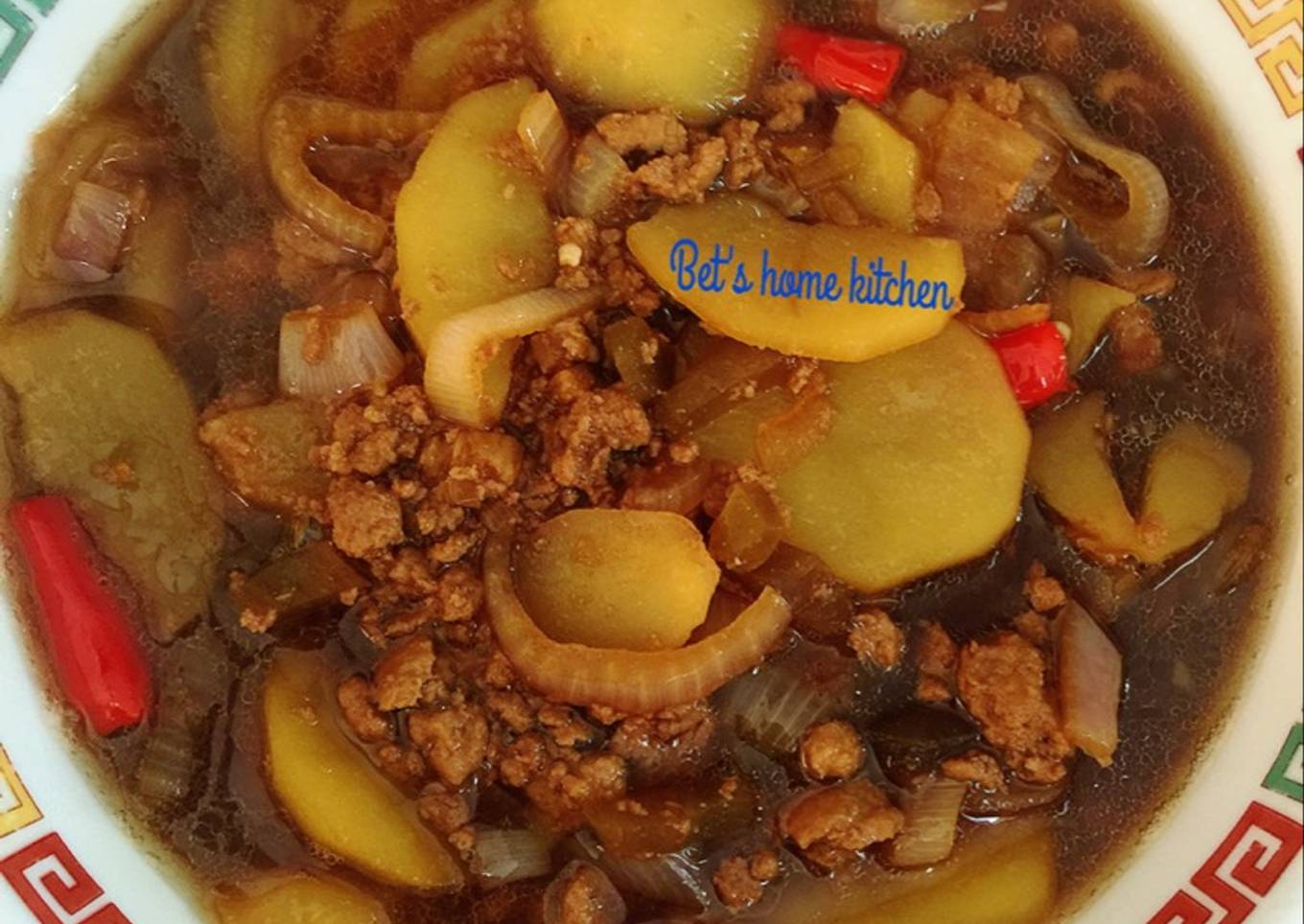 Daging cincang kentang masak kecap