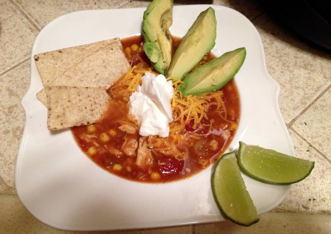 How to Make Any-night-of-the-week slow-cooker chicken tortilla soup