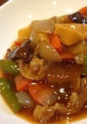 A picture of Tender Authentic Sweet and Sour Pork at Home.