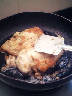 A picture of Stuffed Chicken Breast: alleatnocook.
