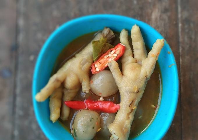 Cilok ceker sambel kuah pedass