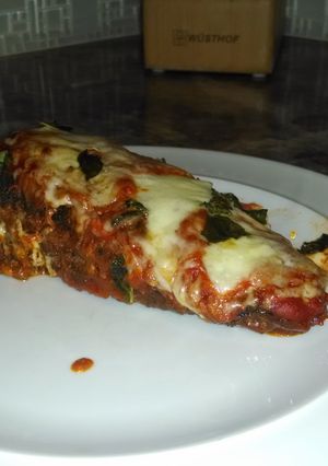 A picture of Chicken Parmesan.