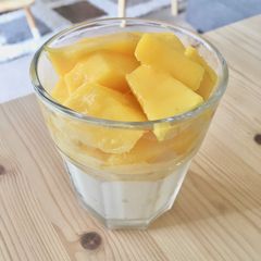 A picture of No bake mango cheese cake mousse 🥭.