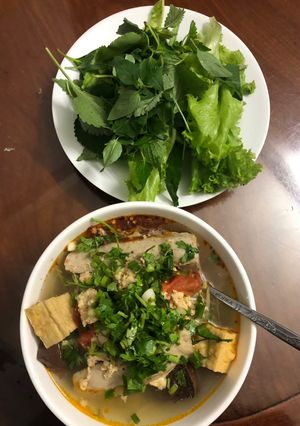 Hình của món Bún riêu tôm.
