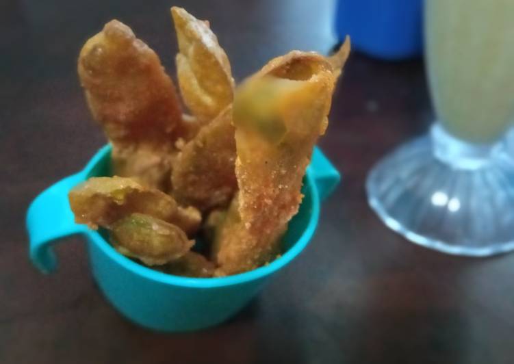 makanan Keripik Kulit Mangga Crispy Jadi, Enak