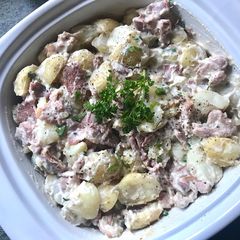 A picture of Creamy potato salad with bacon for braai.
