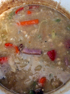 A picture of White beans with ham.