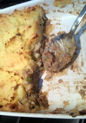 A picture of Shepherd's pie.