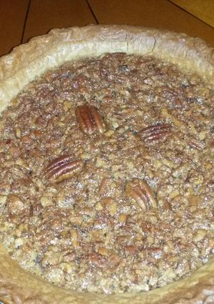 A picture of Nanny`s pecan pie.