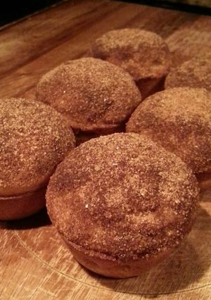 A picture of Cinnamon Apple Muffins.