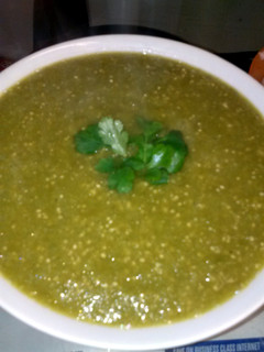 A picture of salsa picante.