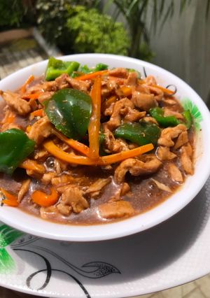 Shredded chicken sauce ainihin hoton girkin
