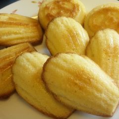 A picture of Moist Madeleines--Just Mix and Bake.