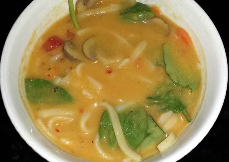 How to Make 3 Easy of Thai coconut curry soup