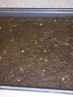 A picture of Chocolate peanut butter brownies.