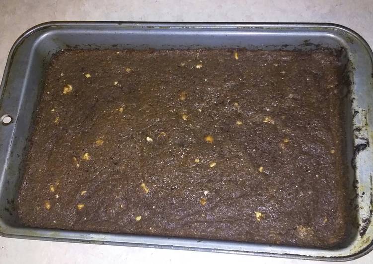 How to Prepare Quick Chocolate peanut butter brownies