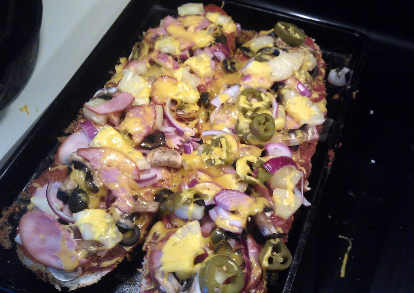 Pyro's Bar & Grill french bread pizza