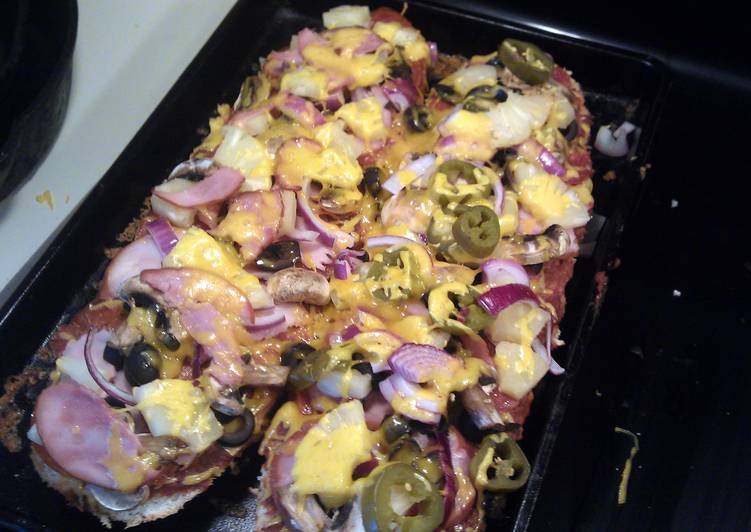 Easiest Way to Prepare Any-night-of-the-week Pyro&#39;s Bar &amp; Grill french bread pizza