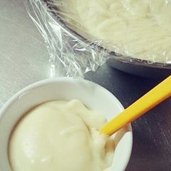 A picture of Soft Custard Cream with One Whole Egg in a Microwave.
