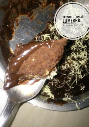Foto resep BROWNIES COKLAT LUMER.. ALA:Agreyna S