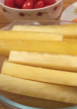 A picture of Frozen Pineapple Cores.