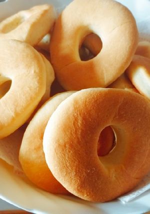 A picture of Baked doughnuts.