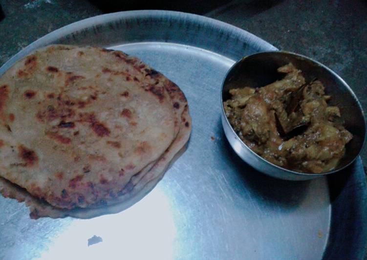 Chicken masala and paratha