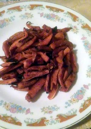 A picture of Lil Salty Lil Sweet....Potato Fries!.