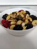 Bowl de frutas y anacardos
