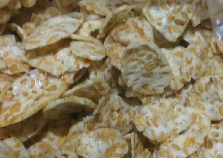 Cara Gampang Menyiapkan Kripik Tempe Sagu, Enak Banget