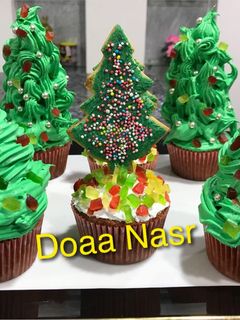 صورة لوصفة كب كيك شجرة الكريسماس