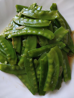 A picture of Sauteed Peas.