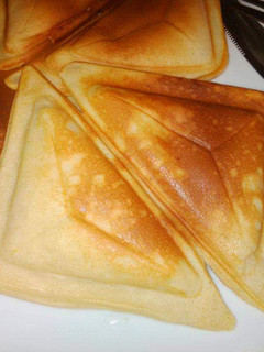 A picture of Jam filling Toasted Pancakes.