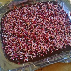 A picture of Peppermint bark.
