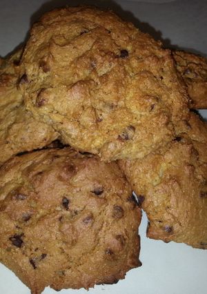 A picture of Chocolate Chips Cake Mix Cookies.