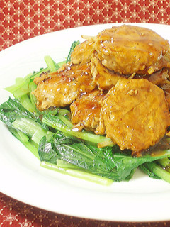 A picture of Bean Sprouts Meatballs in Chinese An Sauce.