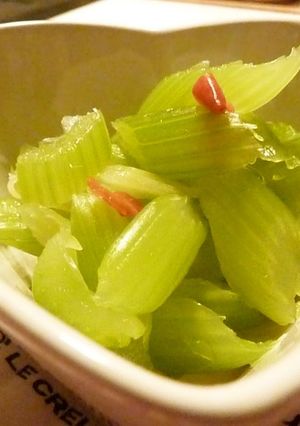 A picture of Easy Crunchy and Delicious! Pickled Celery.