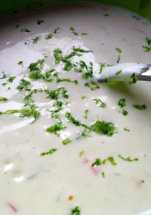 A picture of Habanero Lime Garlic Crema.