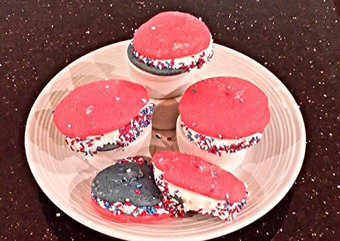 Steps to Prepare Thomas Keller Patriotic Whoopie Pies