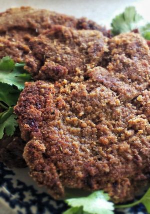 A picture of Savoury Parmesan Herb Pork Chops.