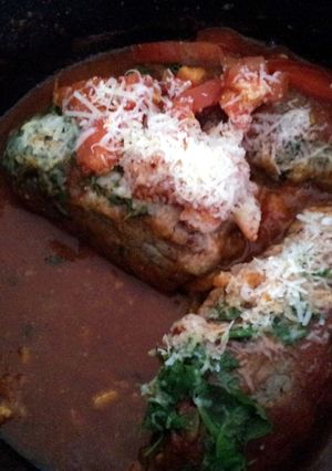 A picture of Braciole.