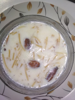 A picture of Savai ki kheer.