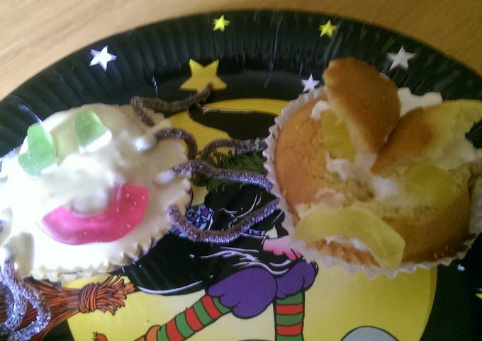 Mandys Halloween monster cupcakes
