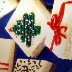 A picture of Cheesecake Bars.