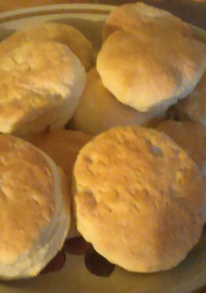 A picture of Southern Style Buttermilk Biscuits.