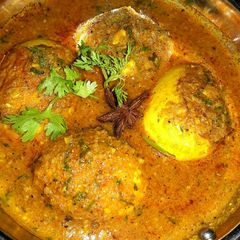 A picture of Special Egg Curry.