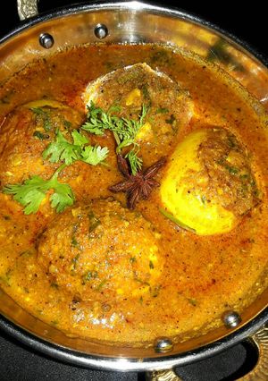 A picture of Special Egg Curry.