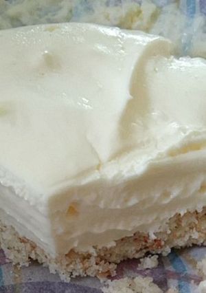 A picture of Easy No Bake-Cheesecake "Cup Bites".